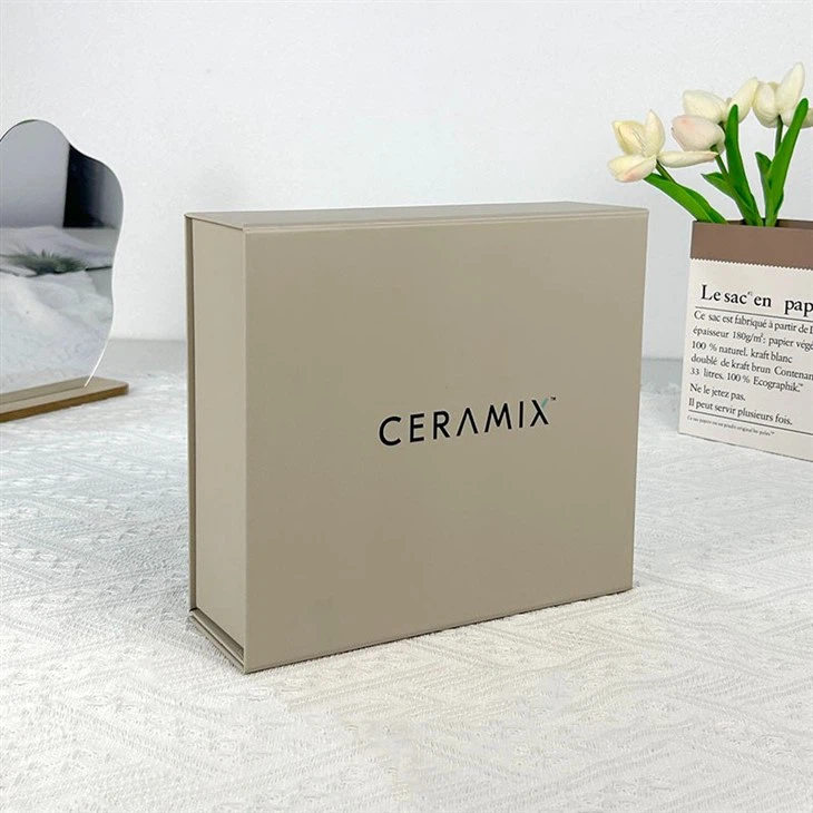 Foldable Boxes With Lids